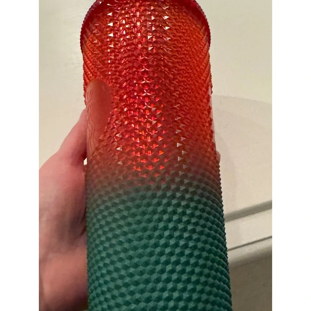 Starbucks Disney World Christmas Red Green Ombre Studded Tumbler 24oz Lid Damage